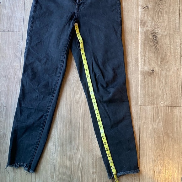 Madewell 10" High Rise Skinny Jeans - Picture 15 of 16